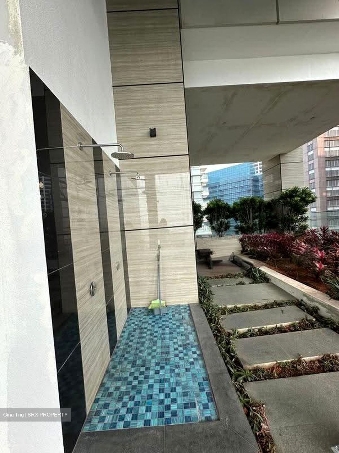 Eon Shenton (D2), Office #627824201